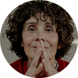 Галина Юзефович, наш любимый литературный критик